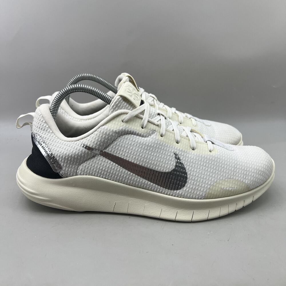 Men's 9.5 / Women's 11 - Nike Flex Experience RN 12 Running Shoes Low Sneakers